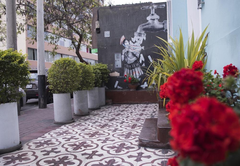 Red Llama Eco Hostel Lima Kültér fotó